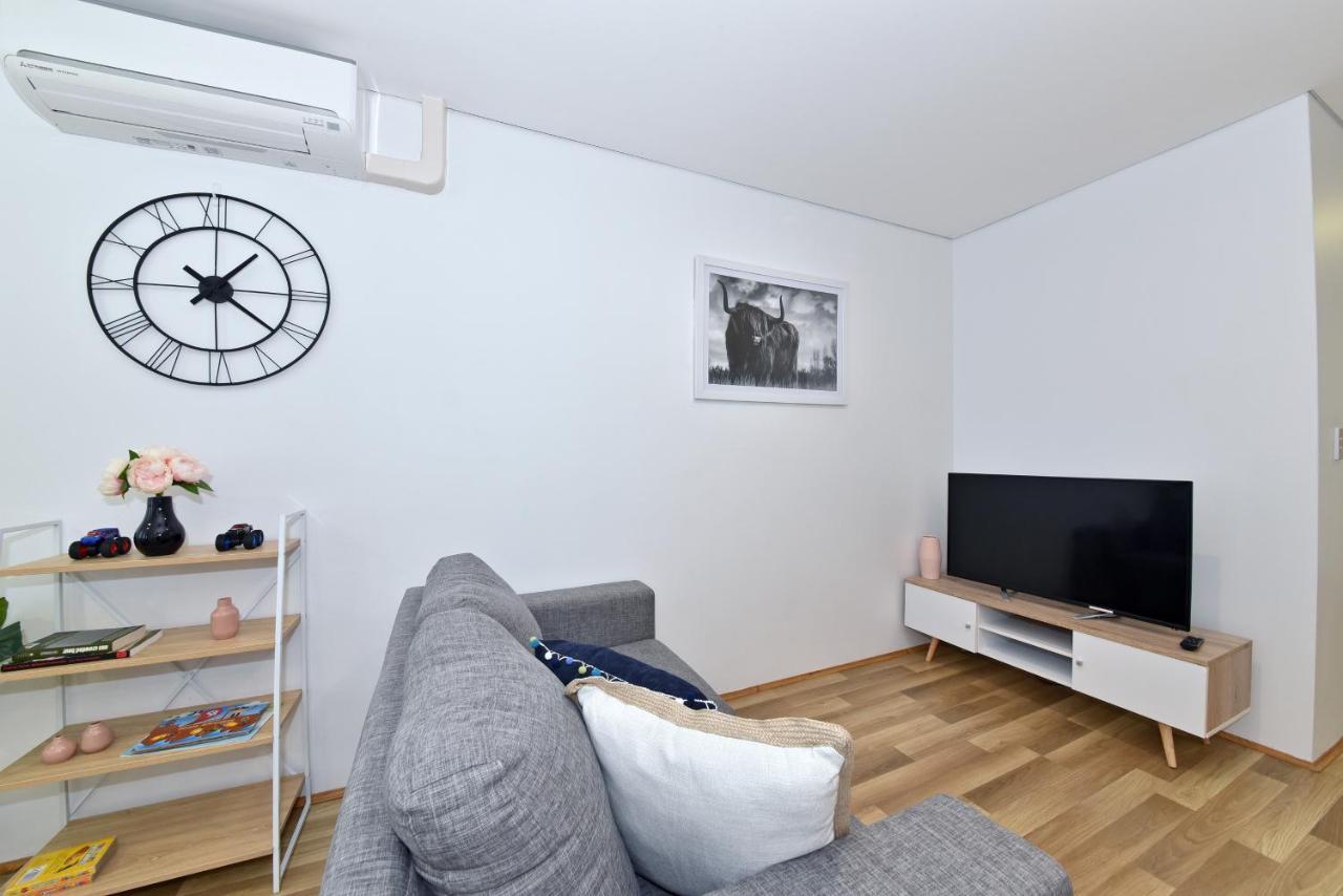 2X2 Modern Apartment Near Airport And City Перт Экстерьер фото